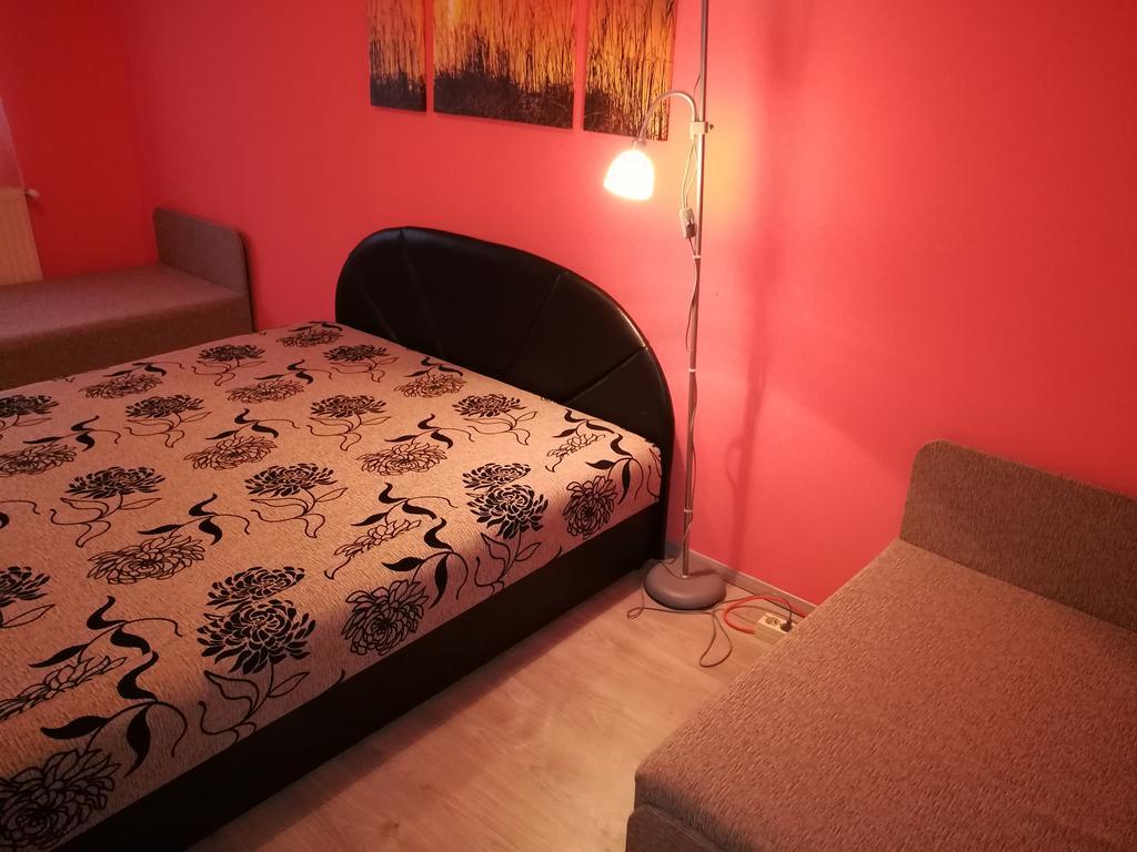 Tiszavirag Apartmanhaz Szeged Extérieur photo